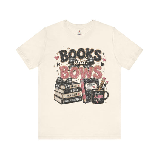 Books and Bows Teacher T‑Shirt — "Best Teacher Ever" Reading Gift Tee